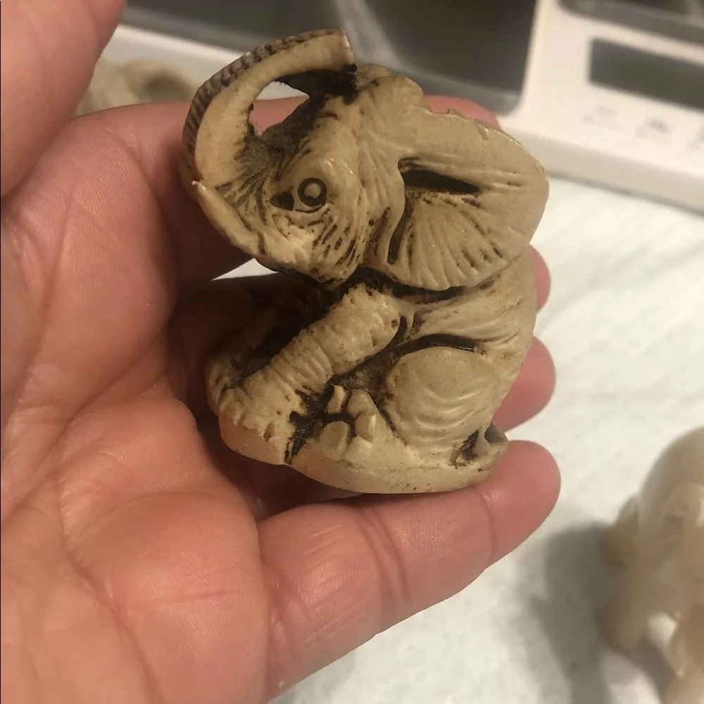 Vintage Mini Elephant Figurine Set in Beige, Cream, Brown and Blue
